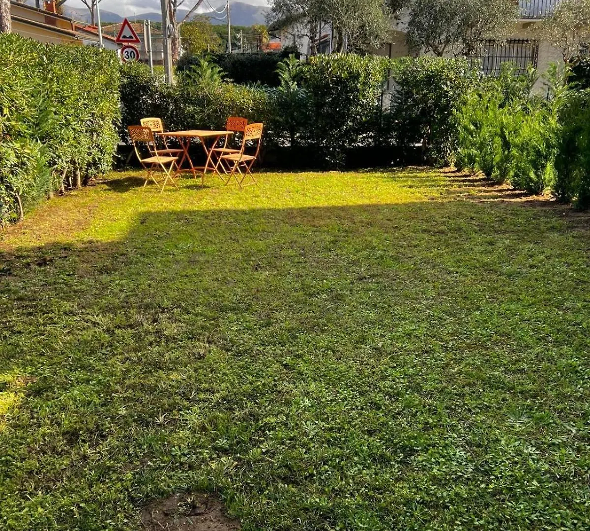 Villa Costa Fiorita Lido di Camaiore